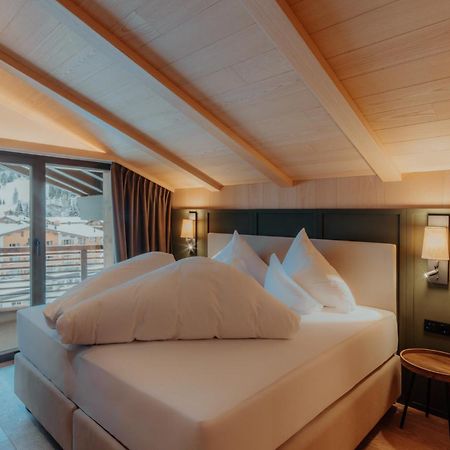 Hotel Austria เลคอัมอาร์ลแบร์ก ภายนอก รูปภาพ