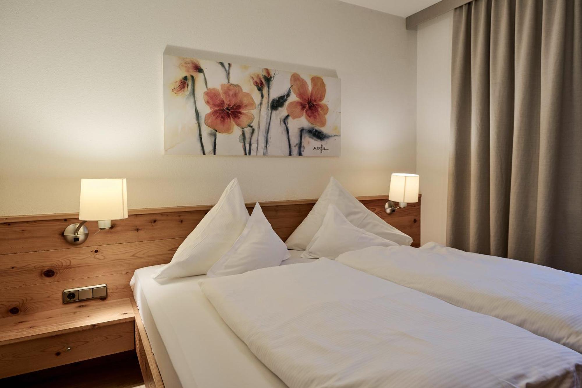 Hotel Austria เลคอัมอาร์ลแบร์ก ห้อง รูปภาพ